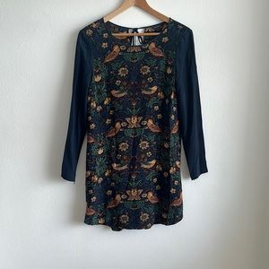 Club Monaco silk shift dress. Size 4.